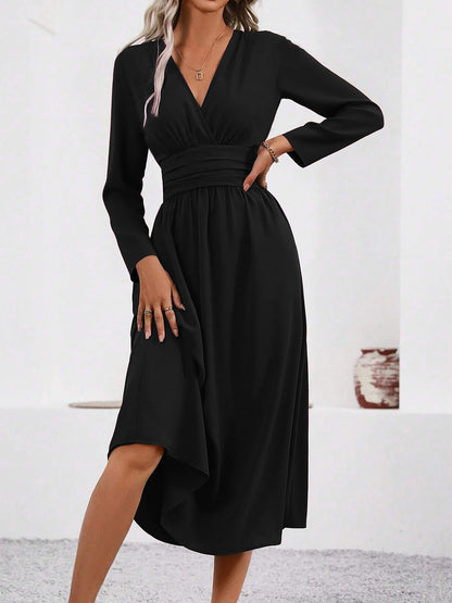 Elegant Wrap Midi Dress for Women with V-Neck Long Sleeve Asymmetric Hem Style