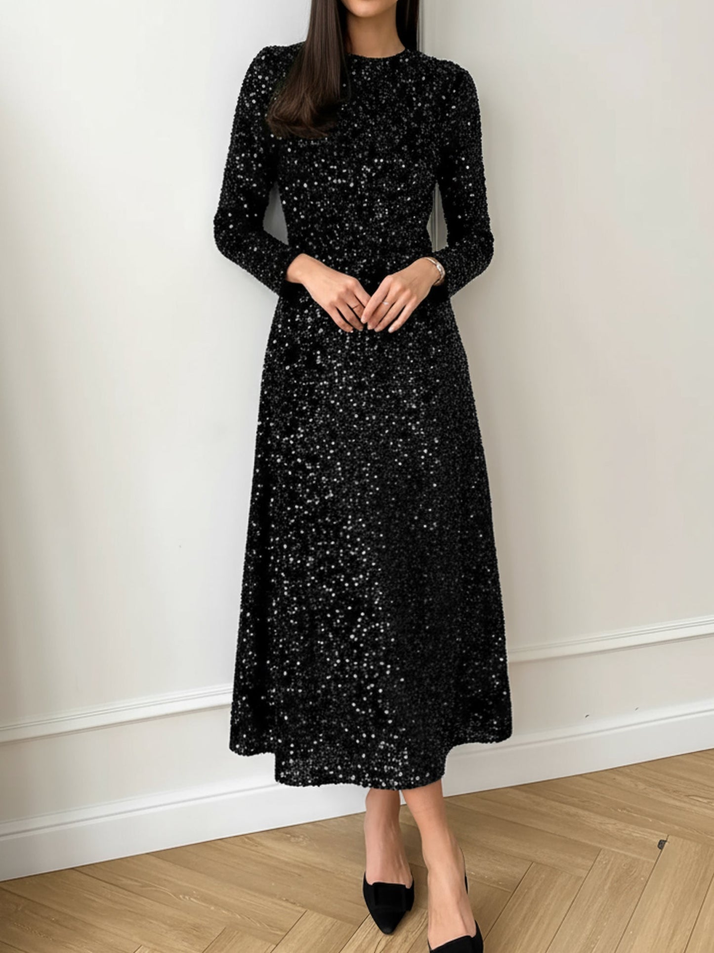 Elegant Sequin Maxi Dress for Women with Mock Neck Long Sleeve Fitted Style
