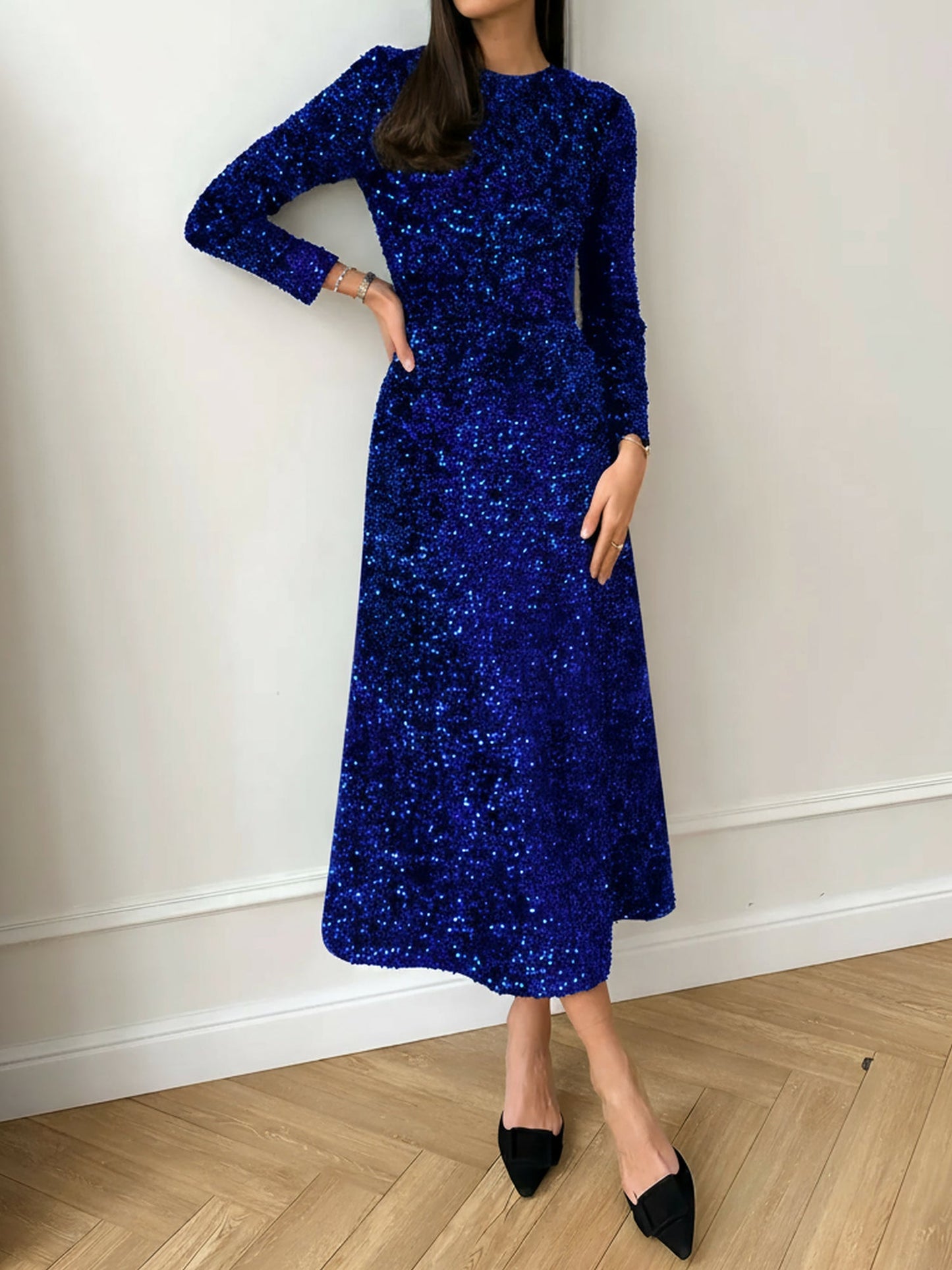 Elegant Sequin Maxi Dress for Women with Mock Neck Long Sleeve Fitted Style